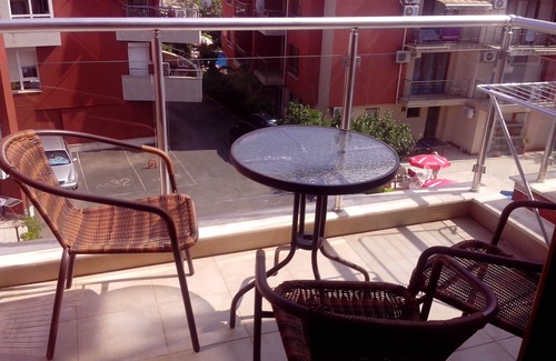 Sozopol Apartamento | Apartamento de 1 dormitorio con vistas al mar / piscina cerca de la playa en Sozopol, hotel Onegin