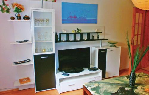 Bastorf Apartamento | 1 Bedroom Awesome Apartment In Bastorf