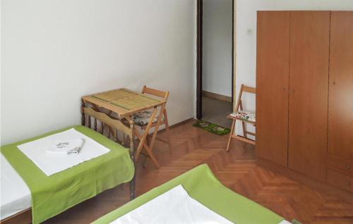 Martinscica Apartamento | 1 Bedroom Beautiful Apartment In Martinscica