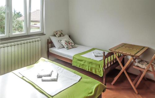 Martinscica Apartamento | 1 Bedroom Beautiful Apartment In Martinscica