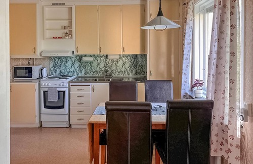 Fegen Casa | Hermosa casa de 1 dormitorio en Fegen
