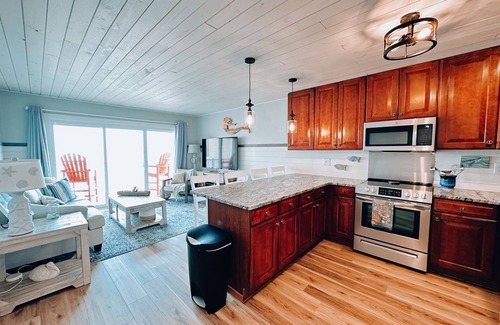 McCutcheon Field Condominio | 1 Bedroom Condo at Topsail Dunes w/POOL