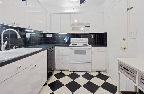 Palm Beach Condominio | 1 Bedroom Condo 435107 by Houzlet