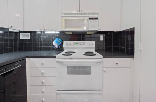 Palm Beach Condominio | 1 Bedroom Condo 435107 by Houzlet