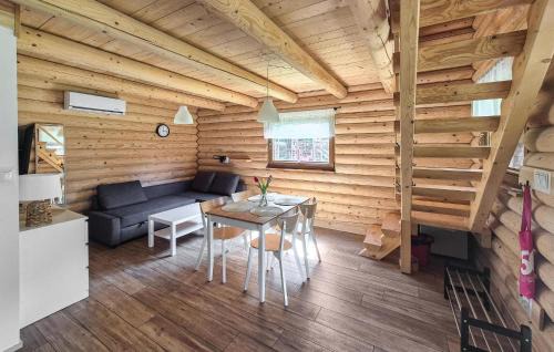 Wrzosowo Casa | 1 Bedroom Cozy Home In Wrzosowo