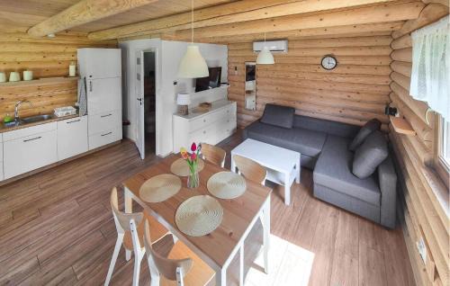 Wrzosowo Casa | 1 Bedroom Cozy Home In Wrzosowo