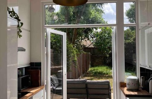 Finsbury Park Apartamento | 1 Bedroom flat with garden