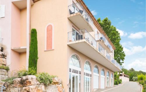 Callian Apartamento | 1 Bedroom Gorgeous Apartment In Callian
