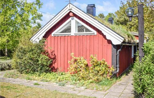 Storlinge Casa | 1 Bedroom Gorgeous Home In Köpingsvik