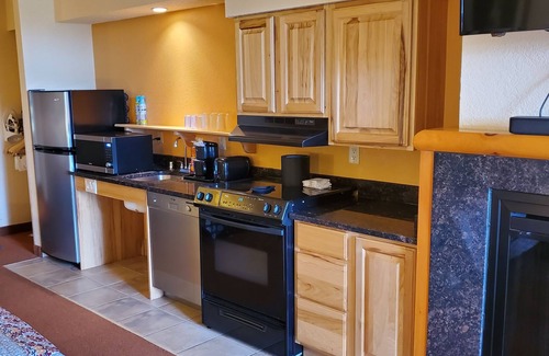 Wisconsin Dells Complejo | 1-bedroom guestroom in a resort - short walk to Chula Vista Waterparks