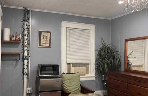 Clason Point Apartamento | 1-bedroom in the Bronx next to nearby parks and ferry.
