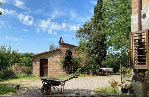 Capannoli Cama Y Desayuno | 1 Bedroom Bed & breakfast in San Pietro Belvedere
