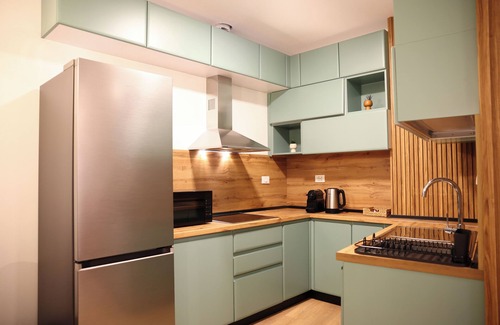 Tirana Apartamento | 1-bedroom Lake View Apartment close the centre of Central Tirana
