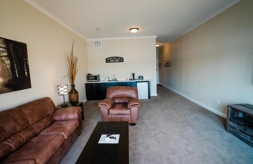 Ridgedale Casa | 1 bedroom Lake view Villa - Unit 202