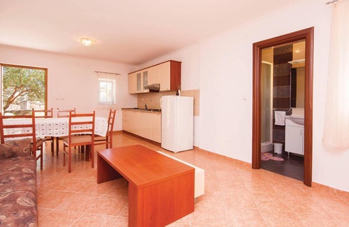 Krapanj Apartamento | Precioso apartamento de 1 dormitorio en.