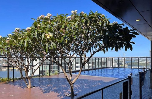 Wentworth Point Apartamento | 1 Bedroom Modern APT with Rooftop Pool