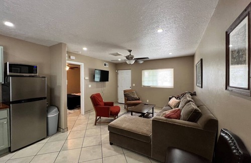 Mesilla Park Casa | 1 bedroom near NMSU. W/D in unit/pets welcome.
