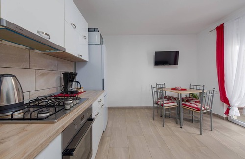 Ribarica Apartamento | Bonito apartamento de 1 dormitorio en.