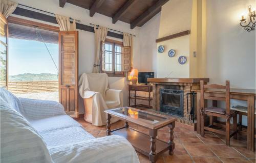 Alfarnatejo Apartamento | 1 Bedroom Nice Apartment In Mondron