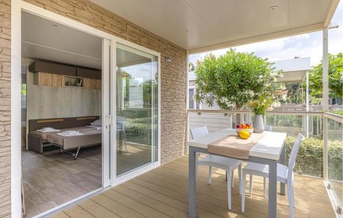Poggi Apartamento | 1 Bedroom Nice Home In Imperia