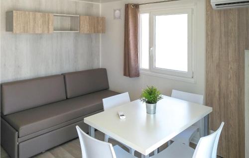 Poggi Apartamento | 1 Bedroom Nice Home In Imperia