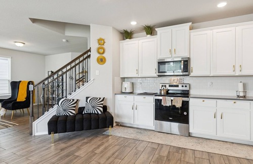 Lincoln Park Casa | 1-Bedroom Private Stay Ensuite +Extra Room Option.Cozy Hideaway No Shared Guests