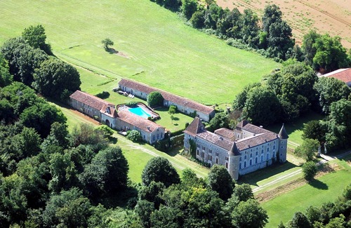 Chalais Casa | 1 Bedroom Private vacation home in Chalais