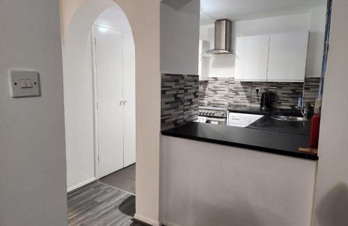 West Thurrock Apartamento | 1 bedroom service apartment with Netflix
