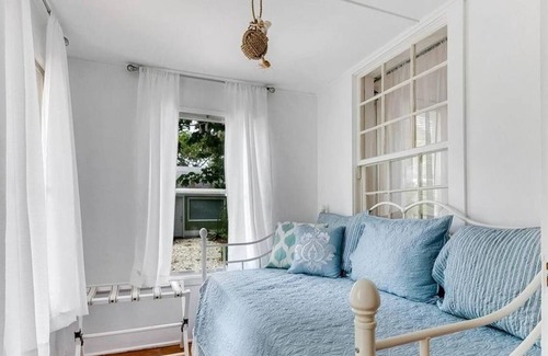 Longbeach Village Apartamento | 1 Bedroom Single family 94553 by Houzlet