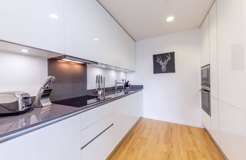 Camden Town with Primrose Hill Apartamento | 1 Bedroom Stylish Apartment near Regents Park FREE WIFI & AIRCON by City Stay Aparts London