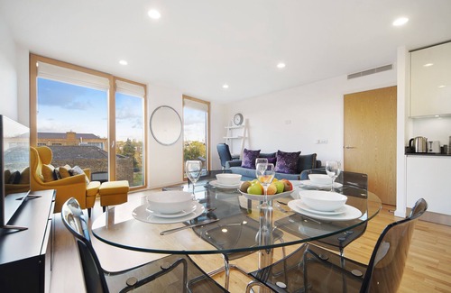 Camden Town with Primrose Hill Apartamento | 1 Bedroom Stylish Apartment near Regents Park FREE WIFI & AIRCON by City Stay Aparts London