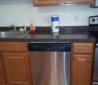 Niskayuna Apartamento | 1 bedroom with free parking