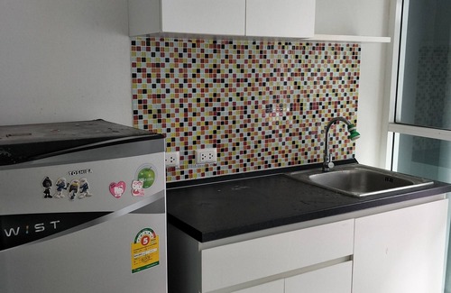 Chom Phon Condominio | 1 vista de la piscina BHK $ 35 por noche