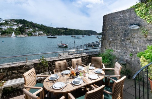 Dartmouth Cabaña | 1 Bight Boatyard