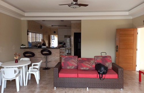 Florida Casa | 1 block from the sea 4 bedrooms
