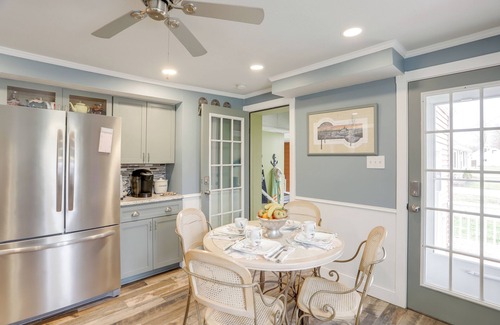 Port Clinton Casa | 1 Block to Beach: Home w/ Hot Tub in Port Clinton!