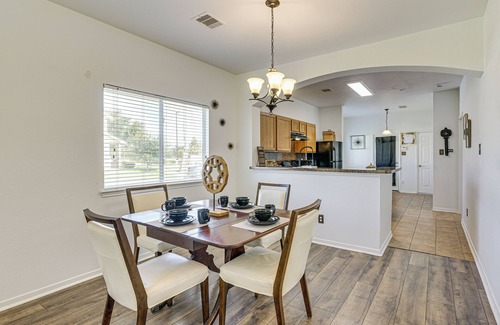 Central Southwest Casa | < 1 Block to Park: Dog-Friendly Home in Houston!