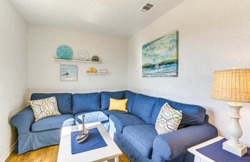 Surfside Beach Casa | 1 Block to Surfside Beach Home with Gulf Views!