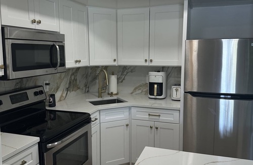 Fort Pierce Shores Condominio | 2 Min Walk to the Beach from this Newly Renovated Condo on Hutchinson Island