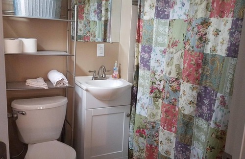 Bluff City Apartamento | 1 BR 1 baño arriba apartamento