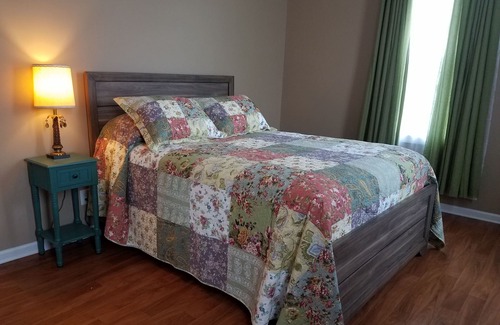 Bluff City Apartamento | 1 BR 1 baño arriba apartamento