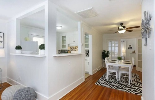 Midtown Casa | 1 BR/1BA Downtown, Riverwalk, Golf, Zoo & Pearl