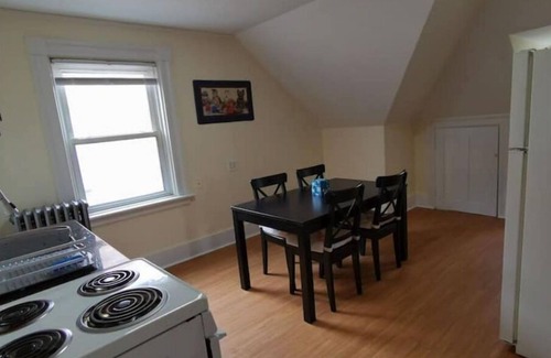 Worcester Apartamento | 1 BR Apt walk to MCPHS, WPI, St Vincent Hospital