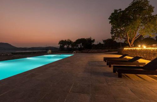 Udaipur Casa | 1 BR Cottage w Pool Lakes End