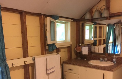 Newport Cabina | 1 Br Waterfront Cottage en Sebasticook Lake Newport ME