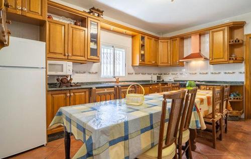 Locaiba Casa | 1- Casa Rural con Piscina Climatizada