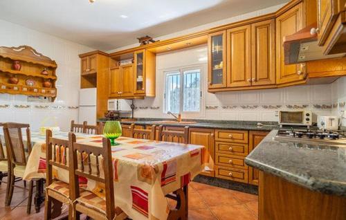 Locaiba Casa | 1- Casa Rural con Piscina Climatizada
