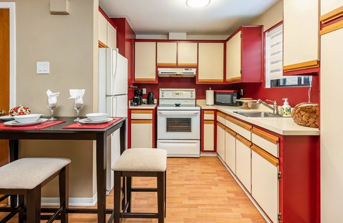 Ahuntsic-Cartierville Apartamento | 1 - CHIC DESIGNER HERMOSO HERMOSO PISO ACOGEDOR 1BDR