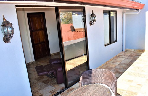 San Isidro Apartamento | 1 habitación a 20 min del aeropuerto de Alajuela. Mejores vistas!