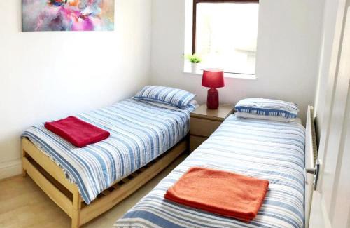 Riverside Apartamento | 1 Fitzhamon Embankment APARTMENTS opposite Principality Stadium - LONG STAY OFFER